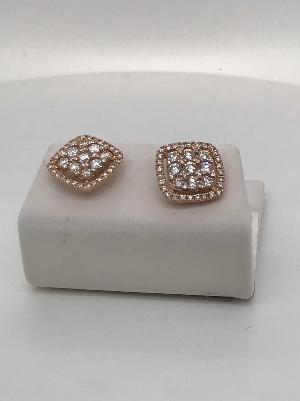 18K Rose Gold Earrings - Woodbridge Jewelery Exchange